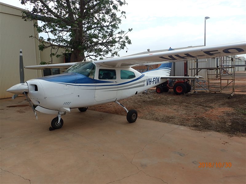 1978 Cessna 210 N