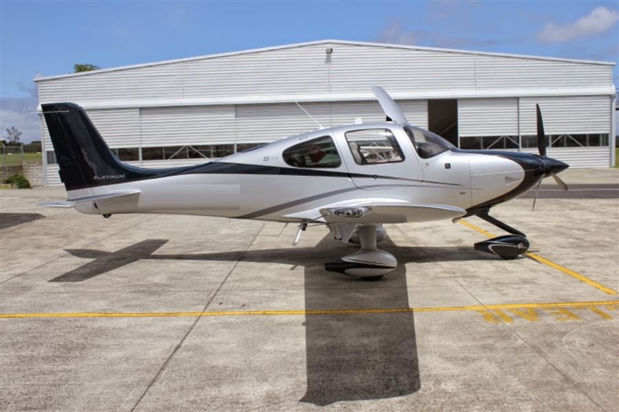 2014 Cirrus SR22 GTS Platinum