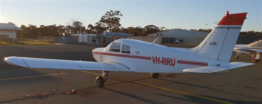 1974 Piper Cherokee 140 Aircraft