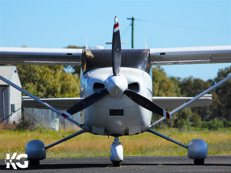 2002 Cessna 182 Skylane Aircraft