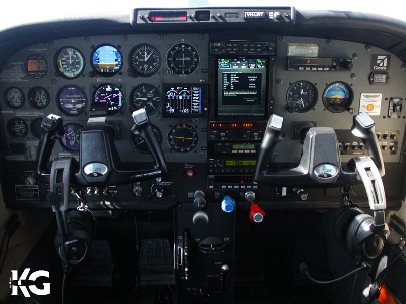 2002 Cessna 182 Skylane Aircraft