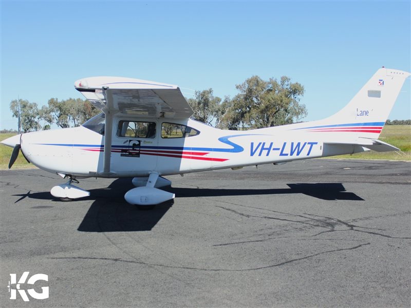 2002 Cessna 182 Skylane Aircraft