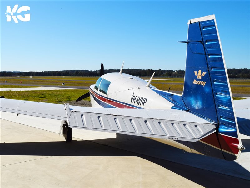 1980 Mooney M20 K Aircraft