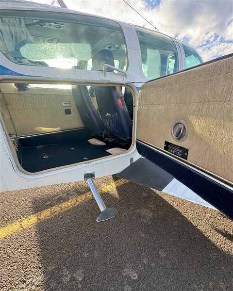 1979 Beechcraft Baron 55E Aircraft