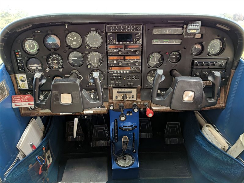1981 Cessna 182