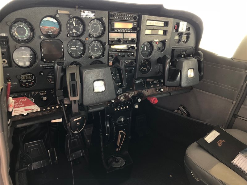 1975 Cessna 182 Skylane