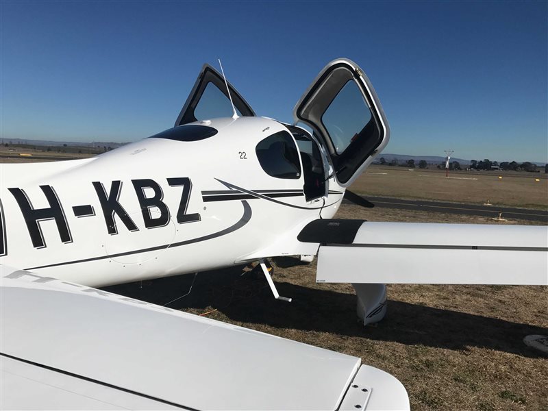 2017 Cirrus SR22 Aircraft