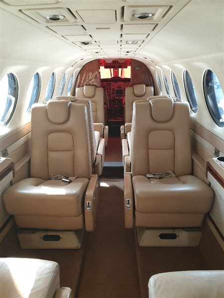 1997 Beechcraft King Air 350 B