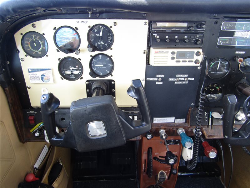 1976 Cessna 182 - Floatplane Business for Sale