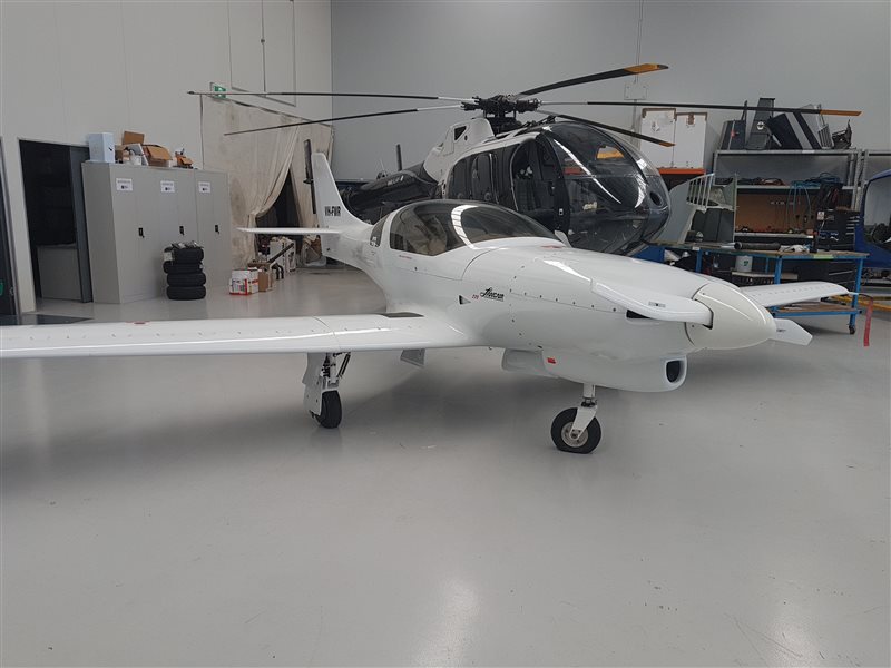 1999 Lancair 235
