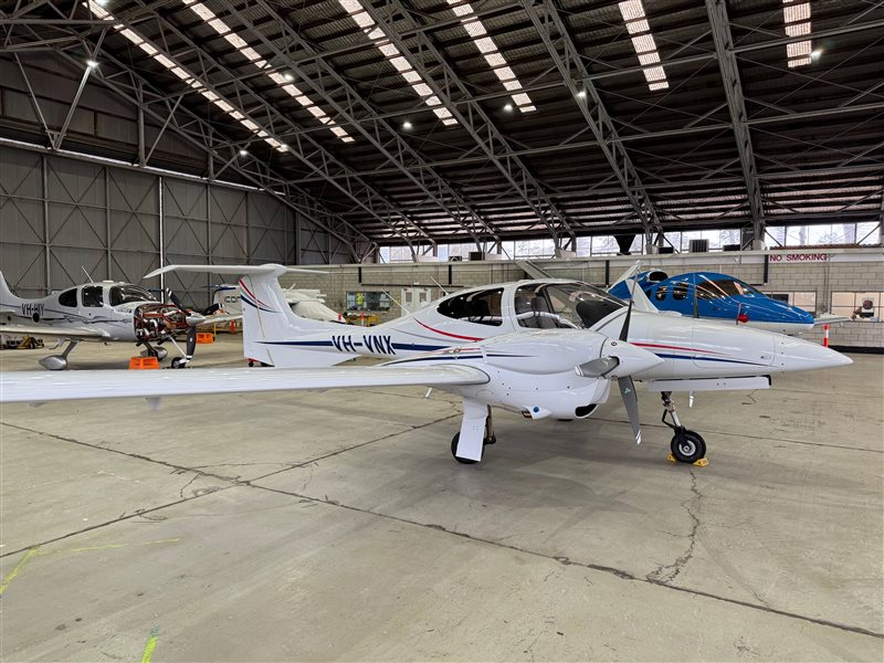 2020 Diamond DA42 V1