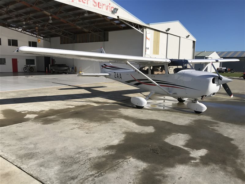 2000 Cessna 172 R