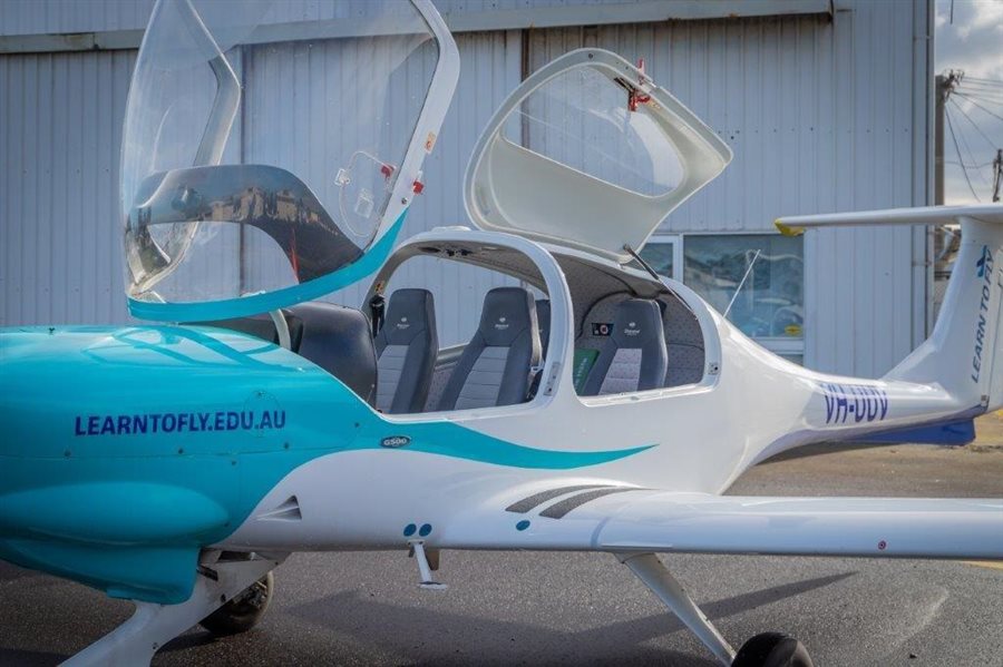 2003 Diamond DA40 TDi 20lt