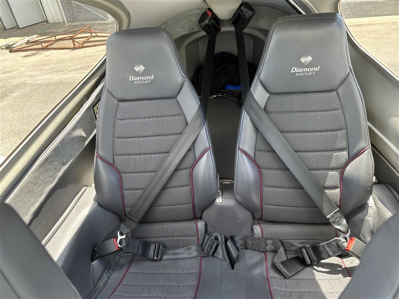 2011 Diamond DA42 Aircraft