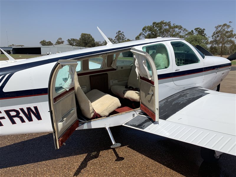 1980 Beechcraft Bonanza A36 Aircraft