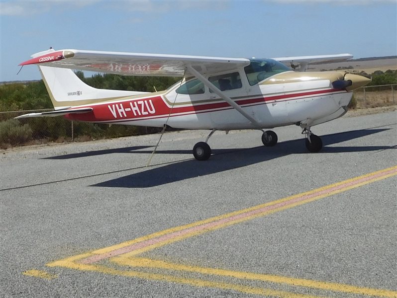 1979 Cessna 182 Skylane RG11