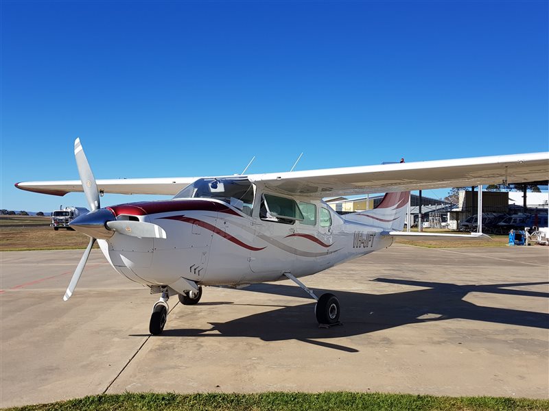 1968 Cessna 210 J Model (current image)