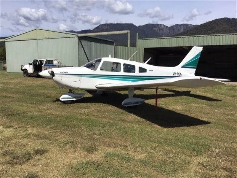 1975 Piper Archer Aircraft