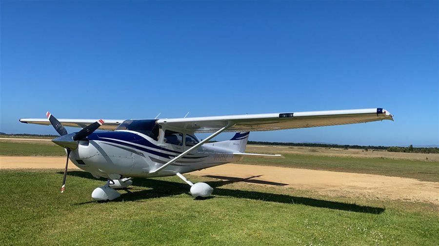 2006 Cessna 182 Skylane Aircraft