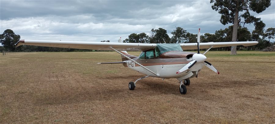 1980 Cessna TR182 Aircraft