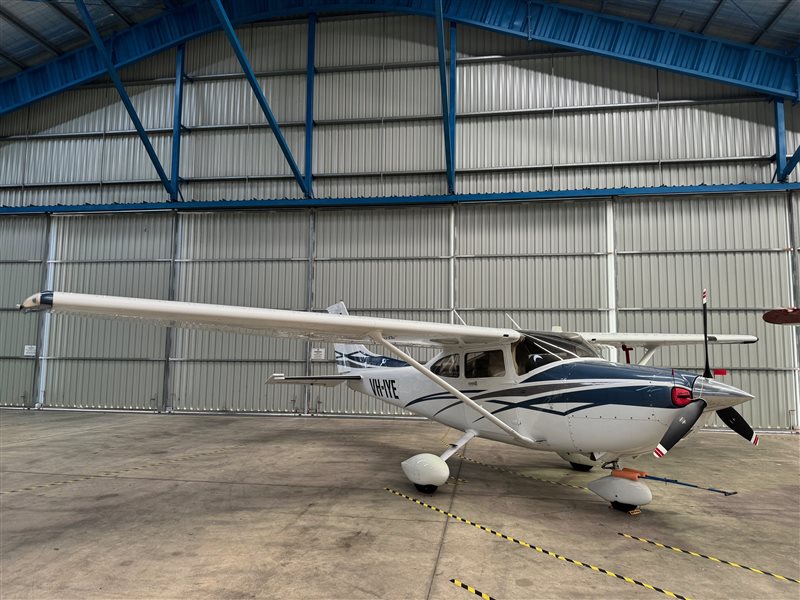 2007 Cessna 182 T