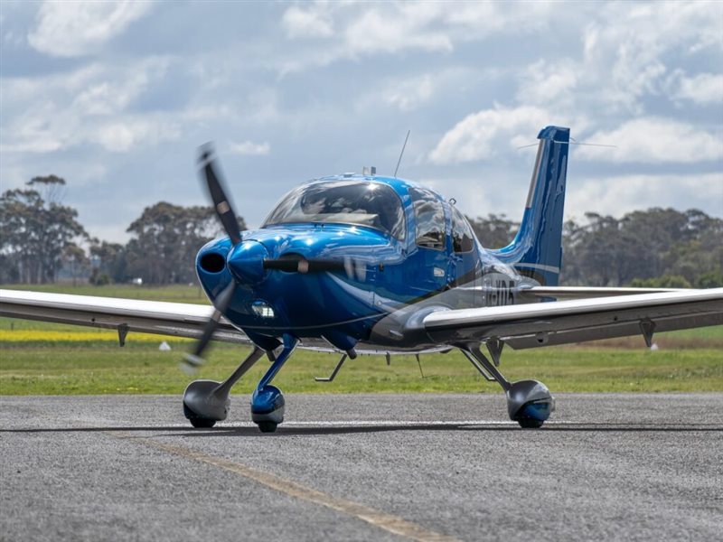 2024 Cirrus SR22 G7 GTS Platinum 
