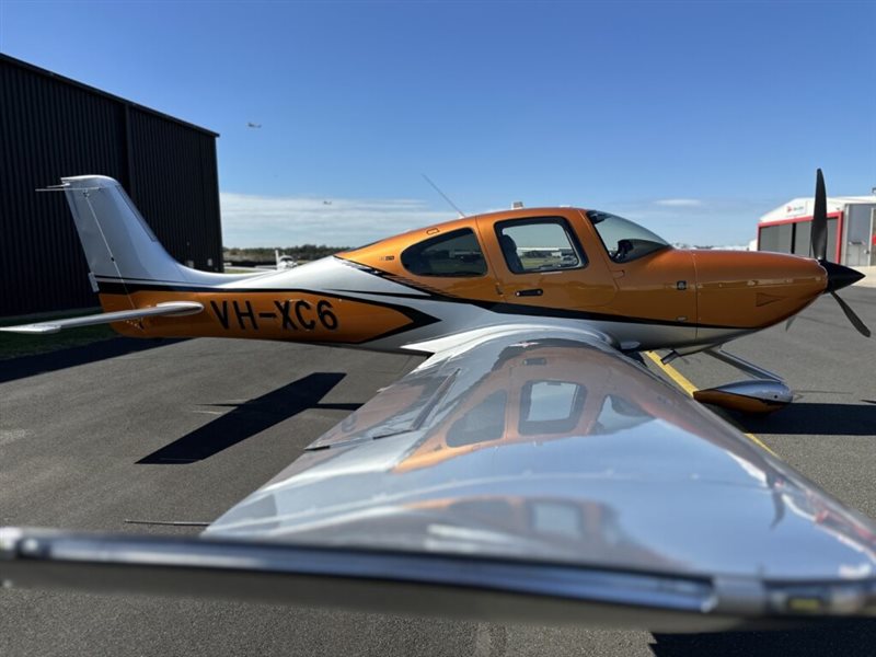 2024 Cirrus SR22 G7 GTS Carbon - FIKI