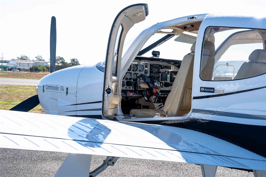 1977 Rockwell Commander 114 Aircraft