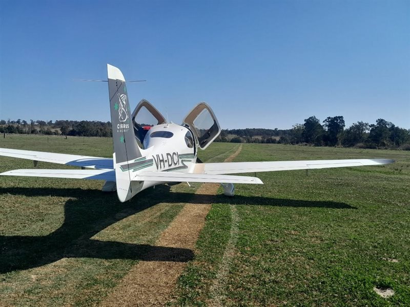 2002 Cirrus SR22 Aircraft