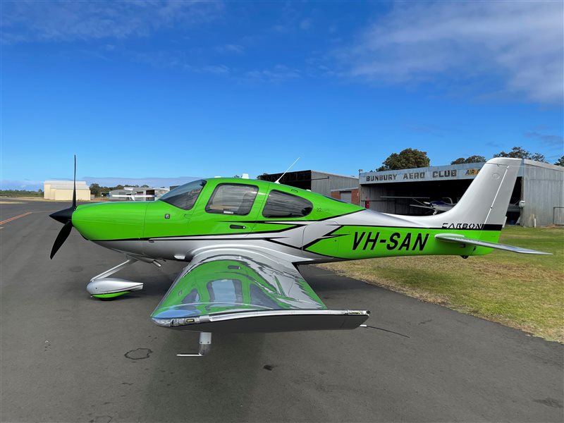 2019 Cirrus SR22 G6 GTS Carbon