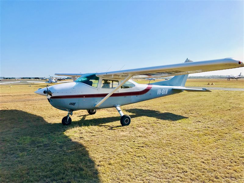 1974 Cessna 182p Aircraft