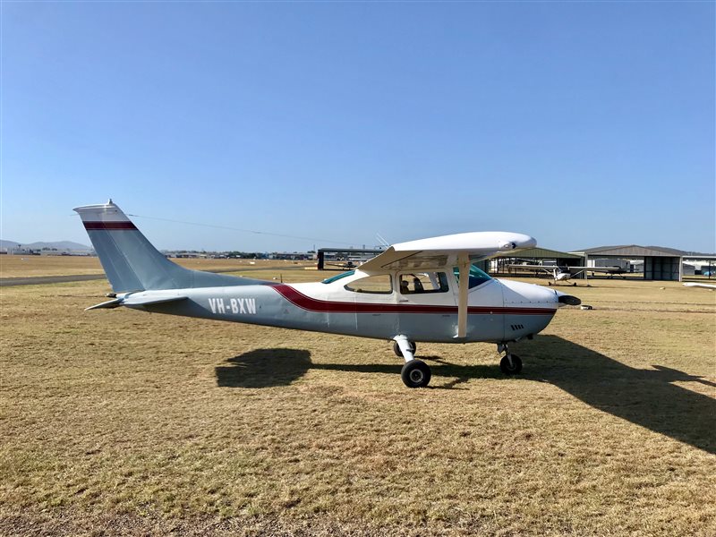 1974 Cessna 182p Aircraft