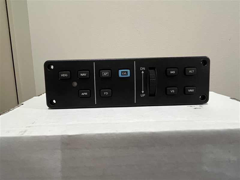 Misc - GARMIN AUTOPILOT CONTROLLER