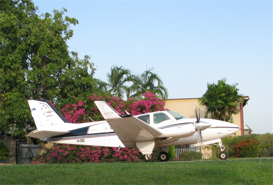 1981 Beechcraft Baron B58 Foxstar