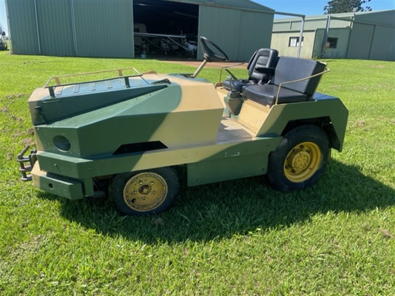 Ground Support Equipment - Tug made by Hastings Deering