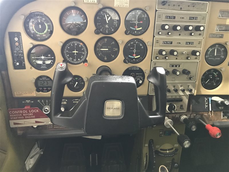 1976 Cessna 182 Skylane Aircraft
