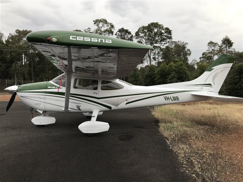 1976 Cessna 182 Skylane Aircraft