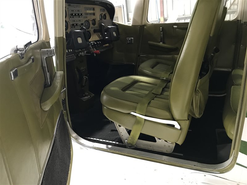 1976 Cessna 182 Skylane Aircraft