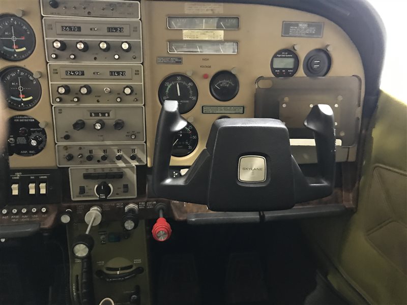 1976 Cessna 182 Skylane Aircraft