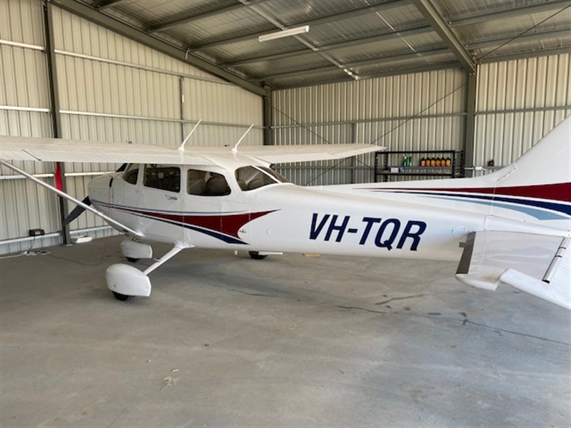 2004 Cessna 172 S