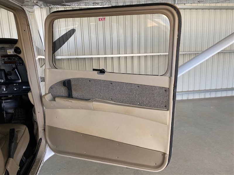 2004 Cessna 172 S