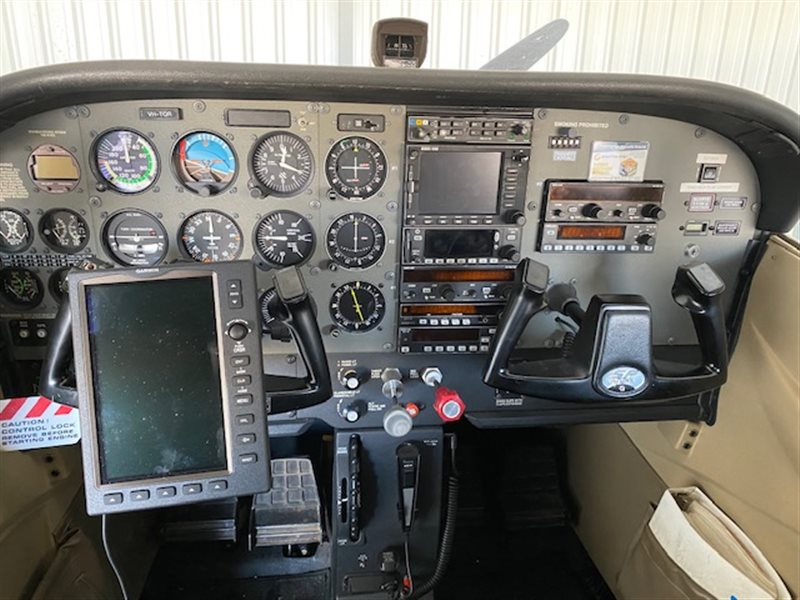 2004 Cessna 172 S