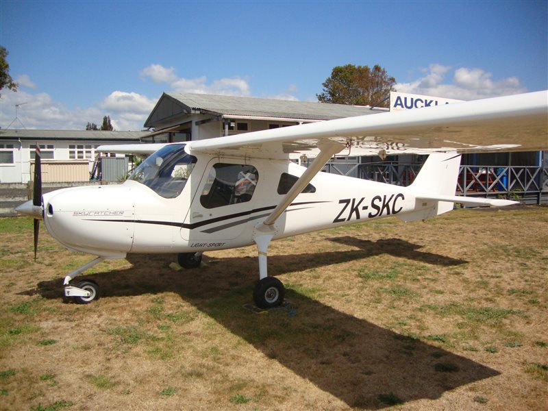 2011 Cessna 162 Skycatcher x 2