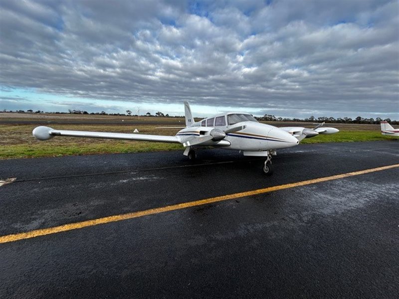 1967 Piper PA-30 Twin Comanche Aircraft