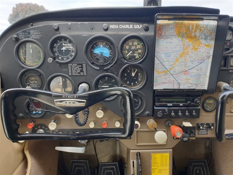 1965 Cessna 172 F