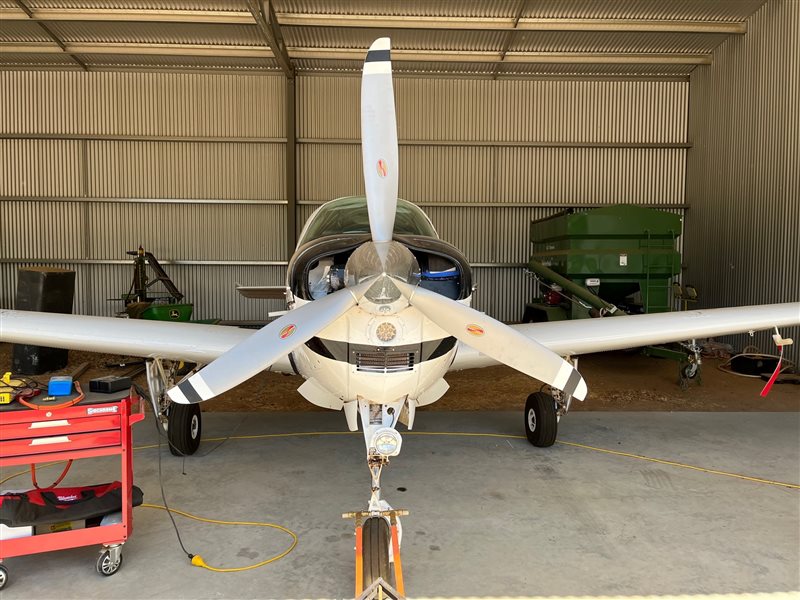 1990 Beechcraft Bonanza F33 Aircraft