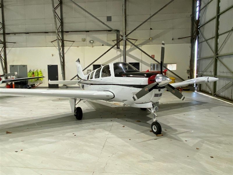 2006 Beechcraft Bonanza G36 Aircraft