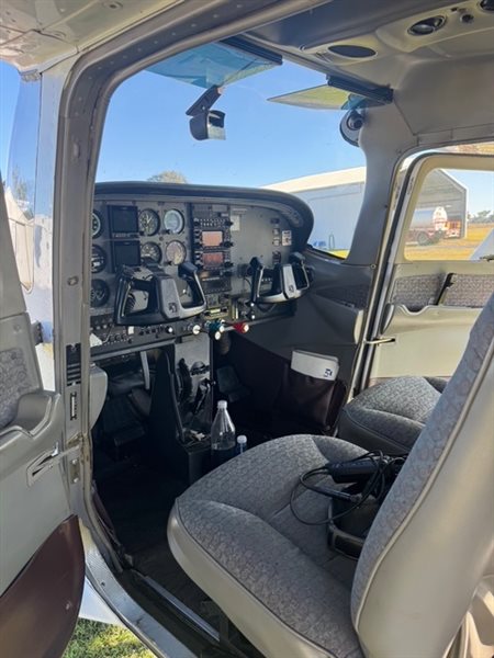 1998 Cessna 182 Cessna 182S