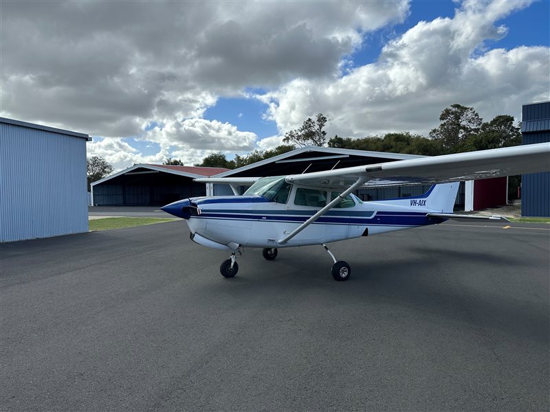 1981 Cessna 172RG Cutlass Aircraft