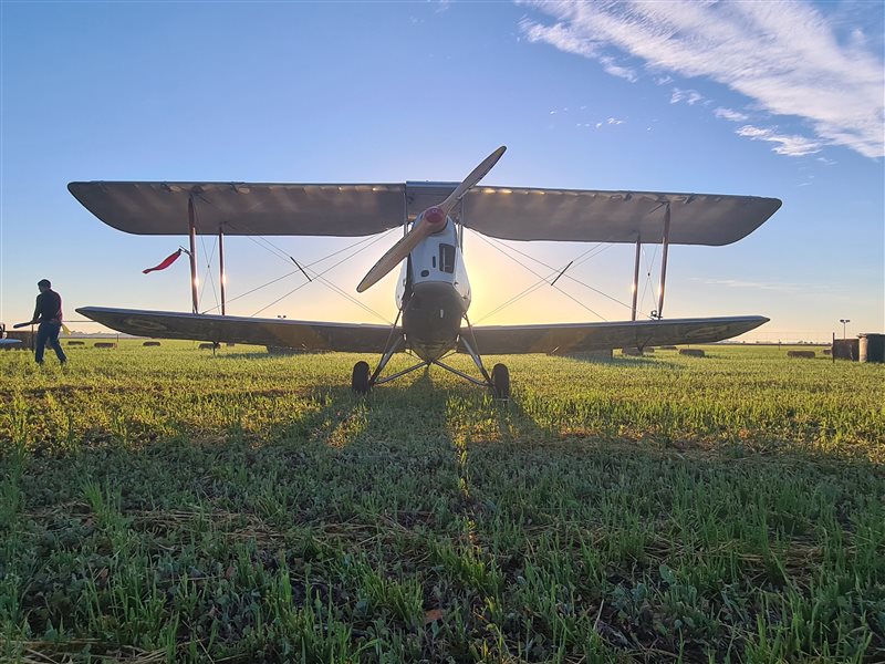 1943 De Havilland Tiger Moth Aircraft